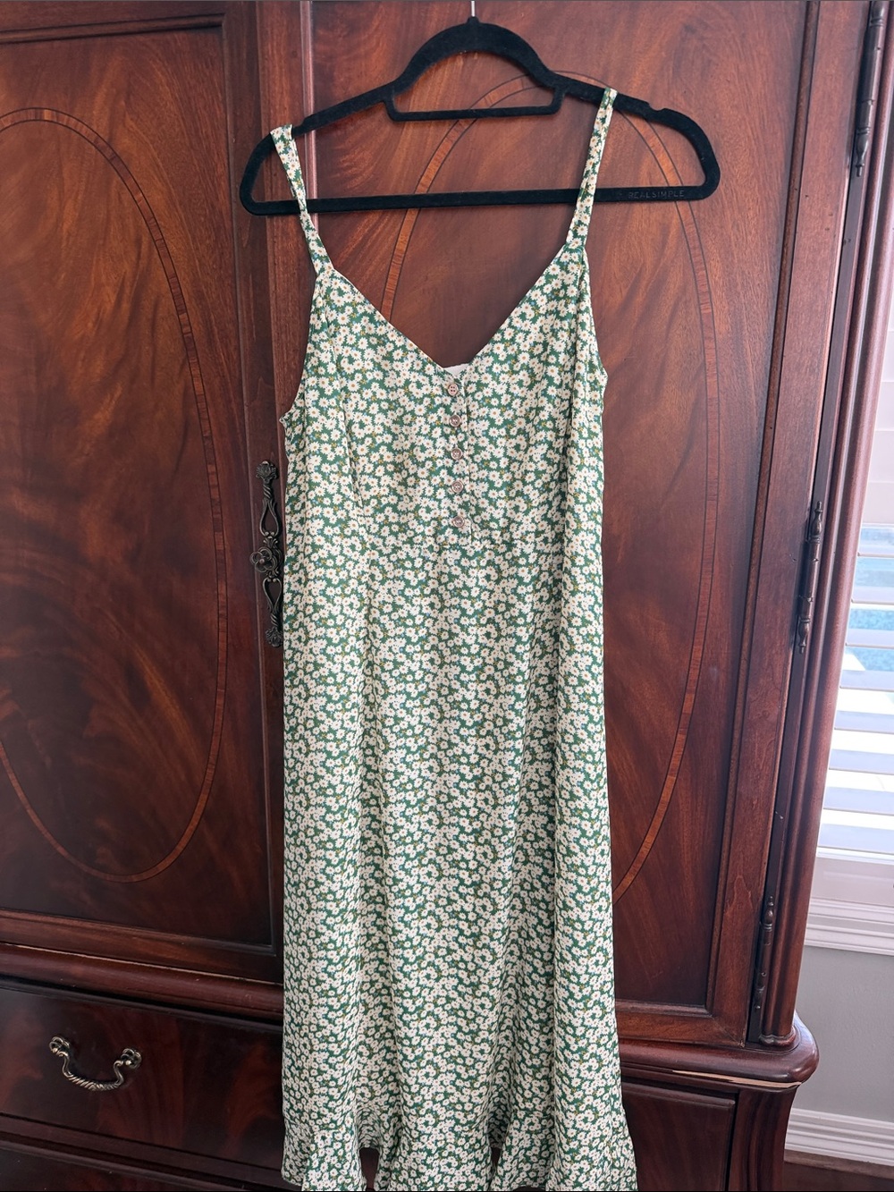 Lulu's Green Floral Slip Dress with White Daisy Print